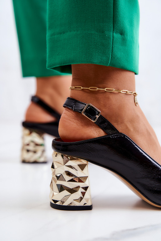   Kingad kõrge jämeda kontsaga  05427-01 mustad