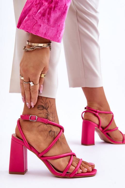 Klassikalise mudeli sandaalid kõrge jämeda kontsaga tumeroosad värvi Lucetta