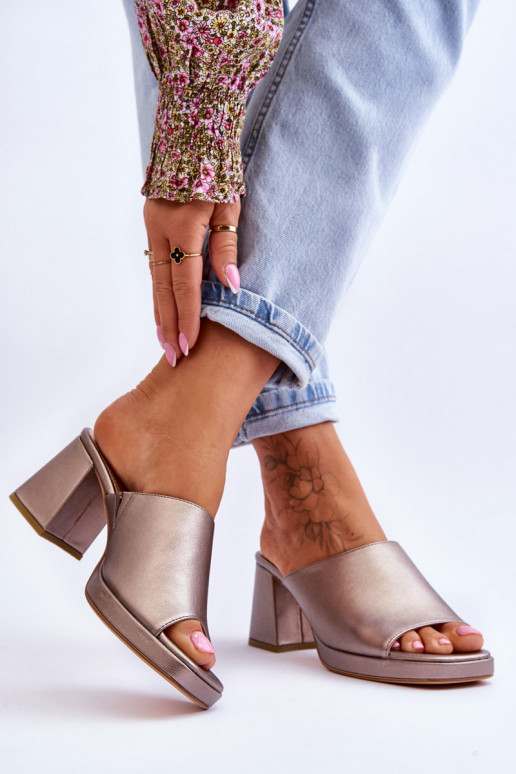 Moodsad plätud kõrge jämeda kontsaga Sergio Leone KL322 