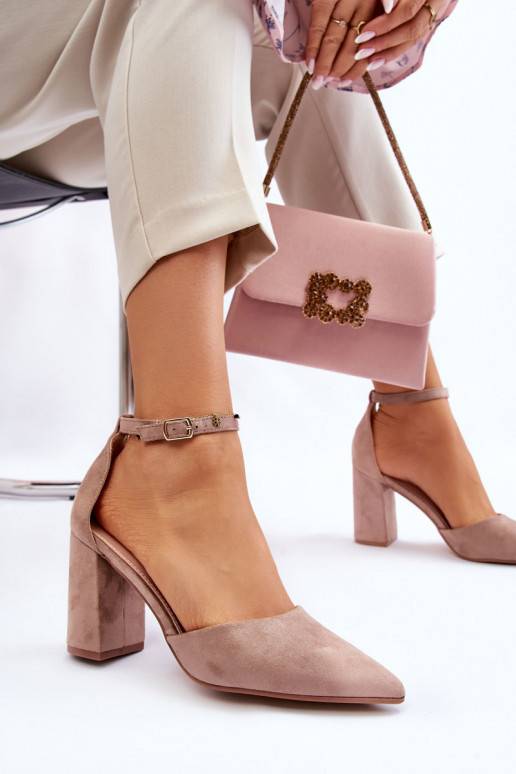 Kingad kõrge jämeda kontsaga beeži värvi Lexie