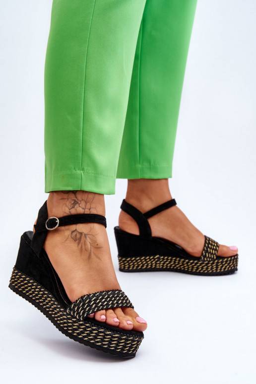 Klassikalise mudeli   Platvormiga sandaalid mustad Malmo