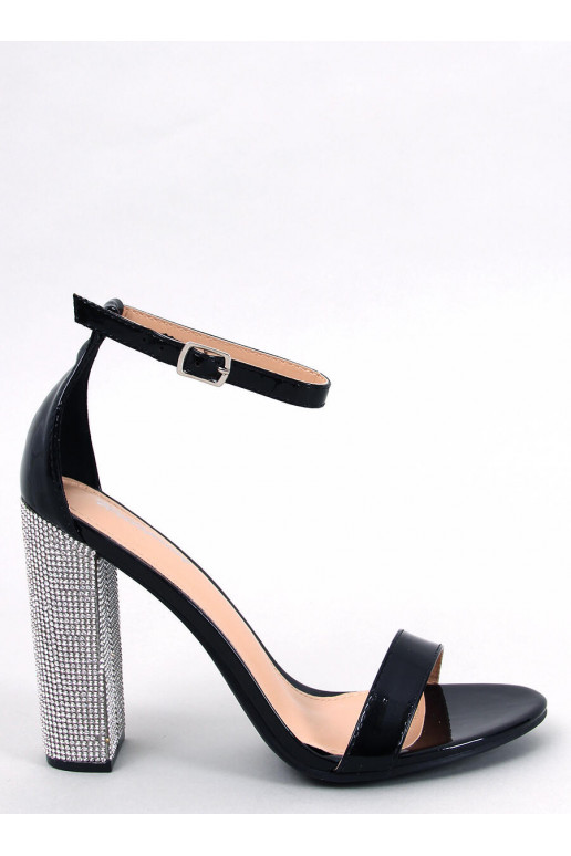 sandaalid kaunistatud kontsaga YANCEY BLACK