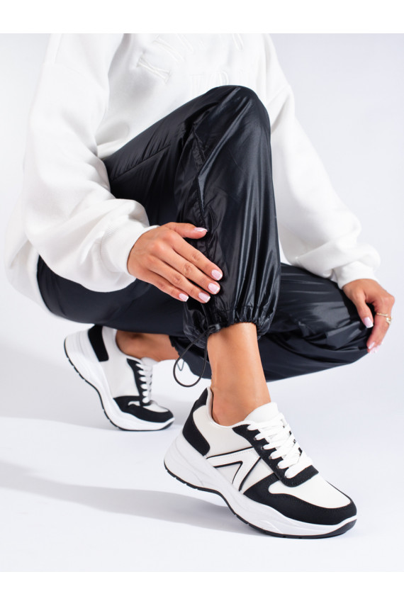 beeži värvi-valge värv naiste kingad  Shelovet