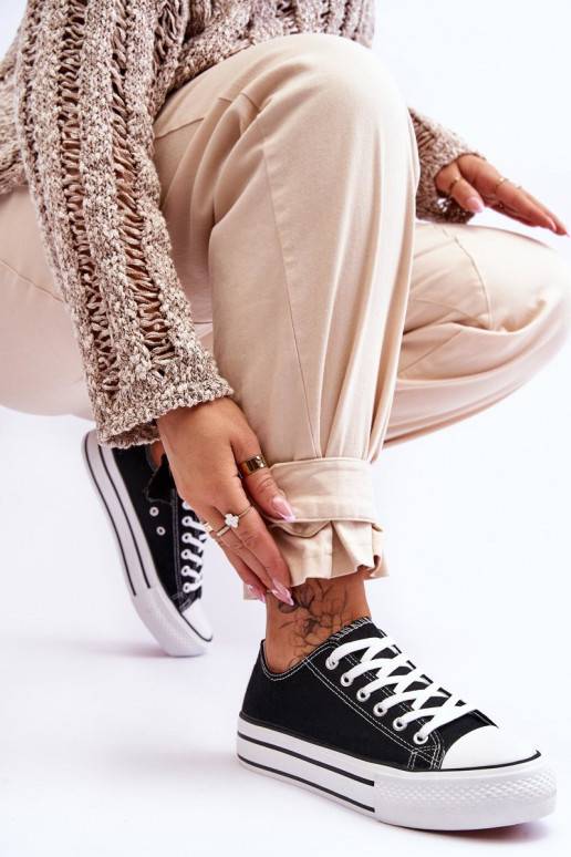 Naistesaapad platvormiga mustad Ember