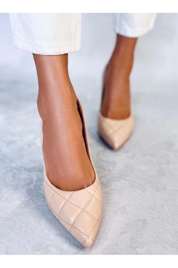 Kingad   RAQUEL NUDE