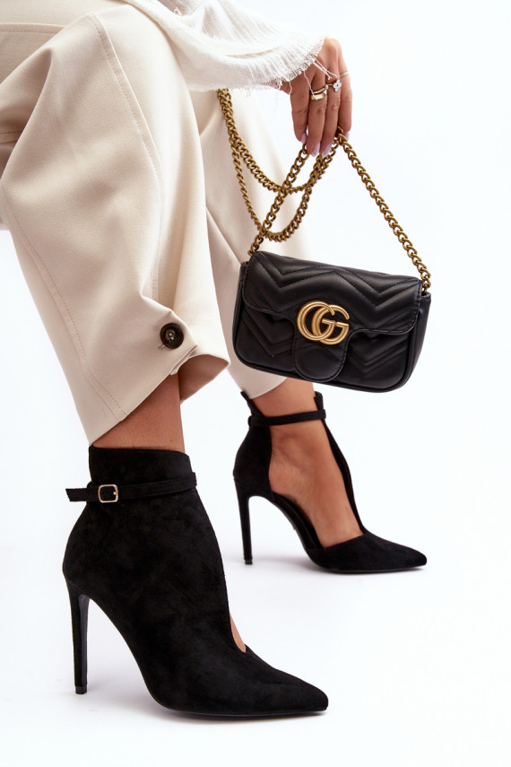 Seemisnahast kingad   kõrge jämeda kontsaga mustad Amalundi