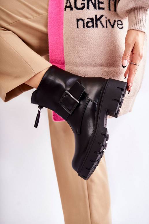   Naiste poolsaapad voodriga tõmblukuga mustad Torey