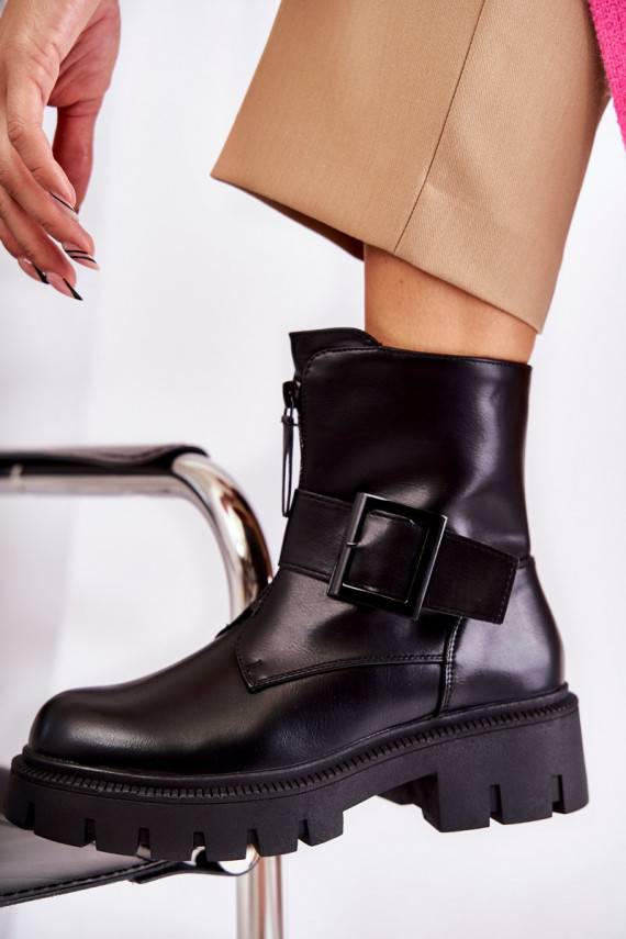   Naiste poolsaapad voodriga tõmblukuga mustad Torey