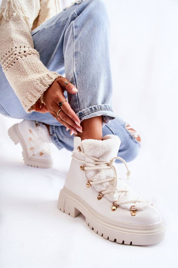   voodriga Naiste poolsaapad jalanõud valget värvi Arisa