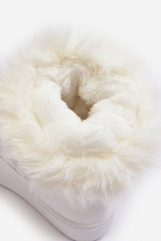   nööpidega lumesaapad nööritavad valget värvi Santero