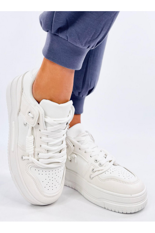 Sneakers tüüpi jalanõud tõstetud tald CLAVELL WHITE