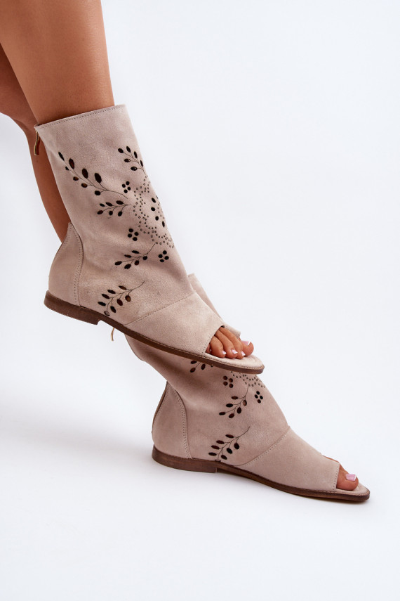 Zazoo 3437   Seemisnahast kingad madala säärega  beeži värvi