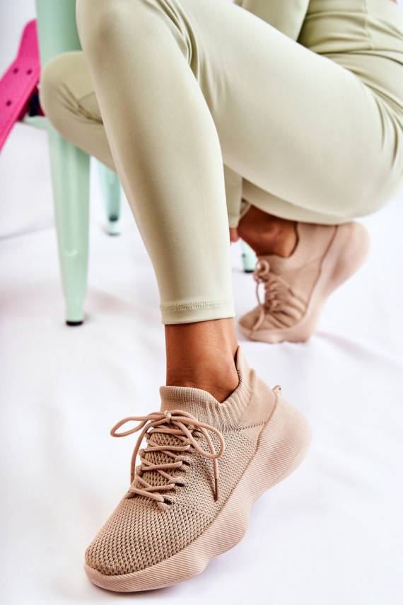  spordijalatsid   beeži värvi Dalmiro