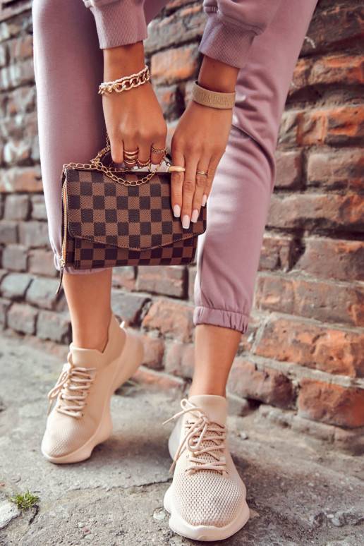  spordijalatsid   beeži värvi Dalmiro