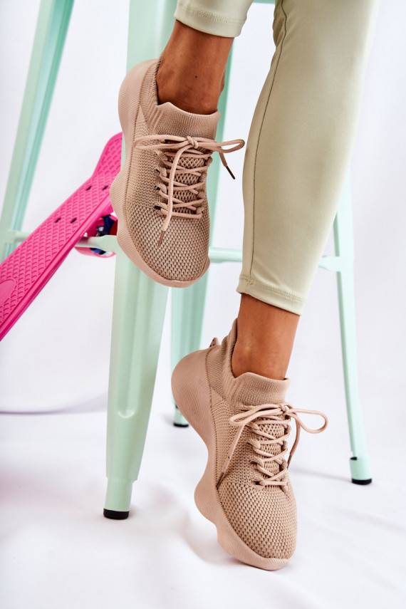  spordijalatsid   beeži värvi Dalmiro