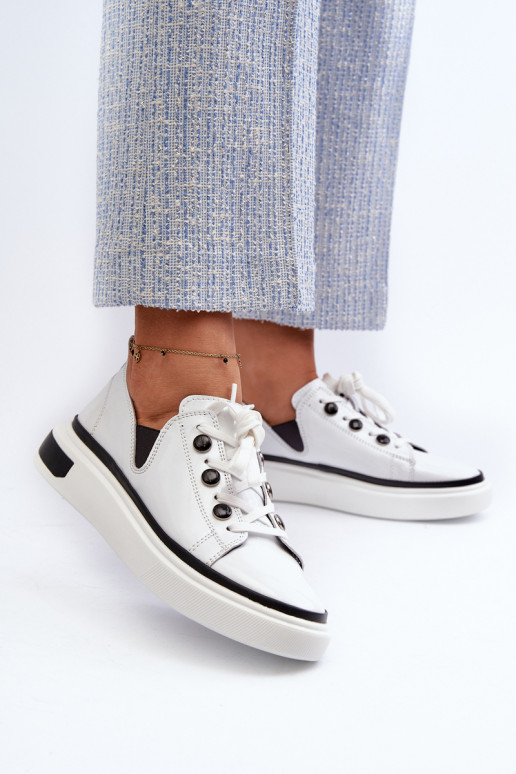 Laque Sneakers tüüpi jalanõud valget värvi