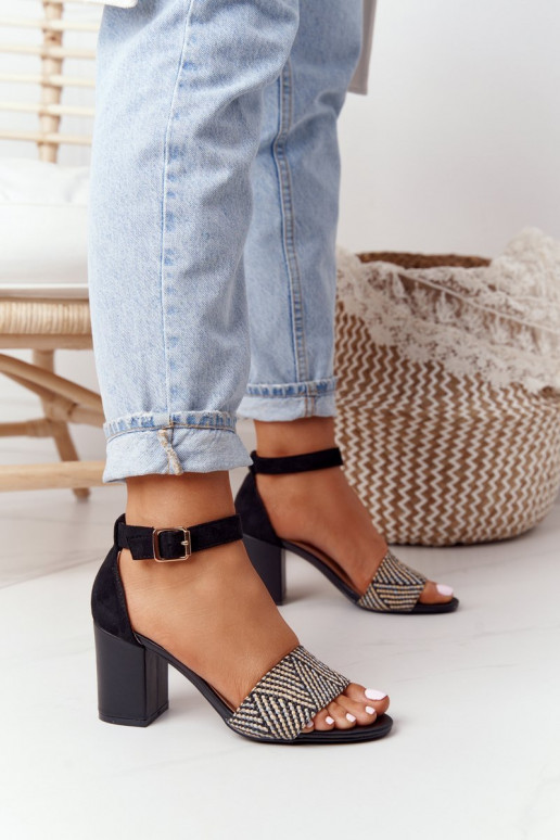 sandaalid  kõrge jämeda kontsaga mustad Honeymoon