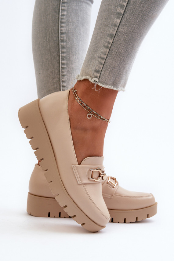 Kullatud tallaga naiste mokassiinid kaunistustega Elevandiluu värvi Kaldina