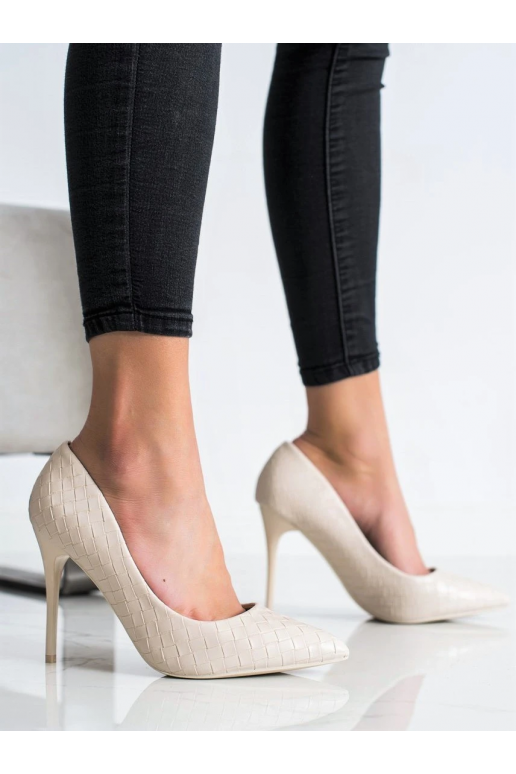 Kõrge kontsaga Kõrge kontsaga