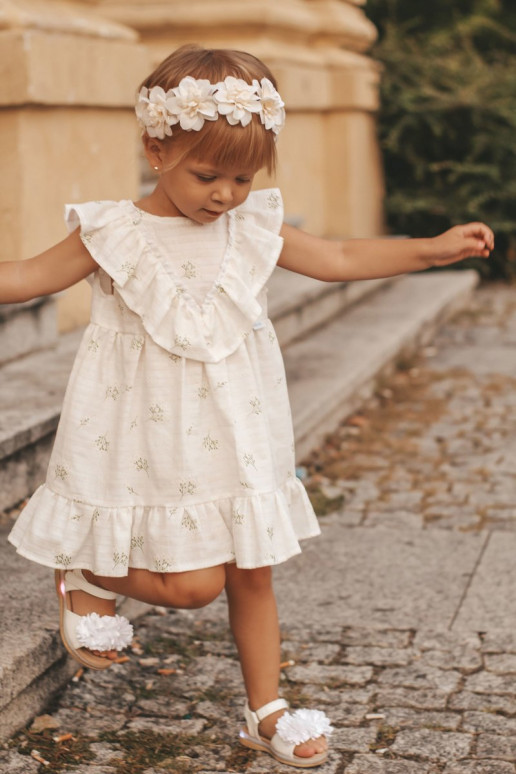 Valged lilledega sandaalid lastele Valged lilledega sandaalid lastele