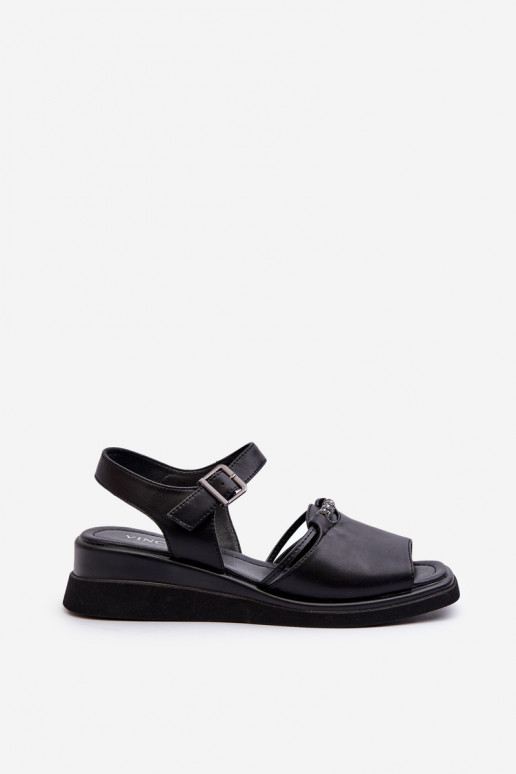 Naistesandaalid Vinceza mustad