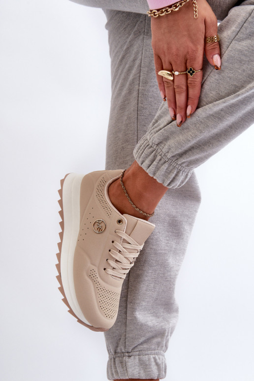 Sneakers tüüpi jalanõud   platvormiga beeži värvi Rottiana