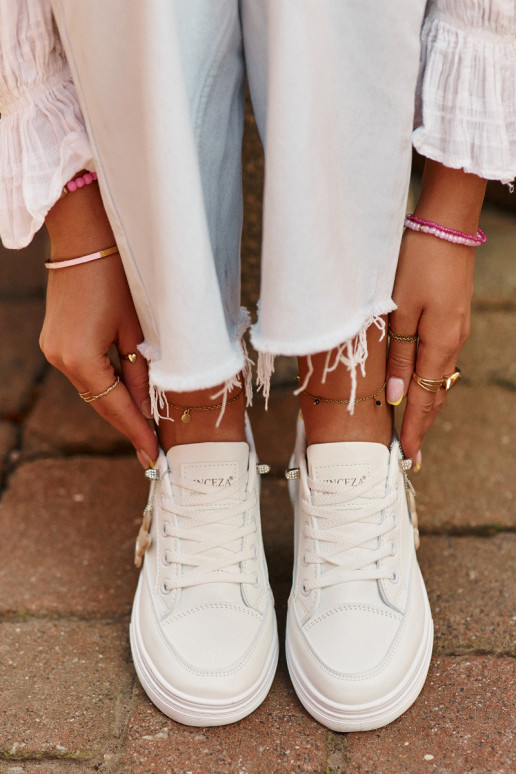 vabaaja jalanõud spordijalatsid   platvormiga kaunistustega valget värvi Vinceza 13613