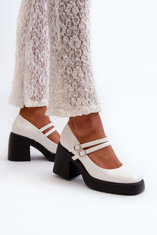 Kingad lai konts Laque valget värvi Halmina