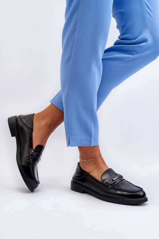 Naiste loafers must Nurea