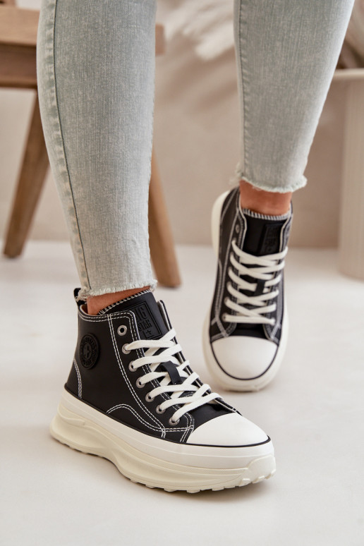 Sneakers stiilis naiste jalanõud roosa värviga, moekad massiivsed tallad Nevela