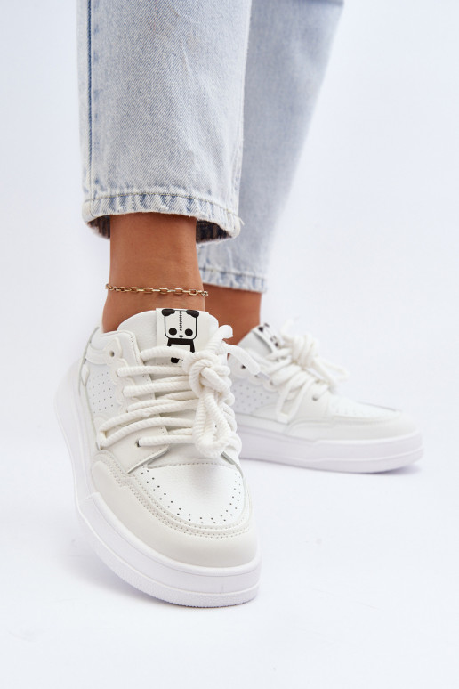 Naiselik Sneakers tüüpi jalanõud Eko Nahk valget värvi Avanalis
