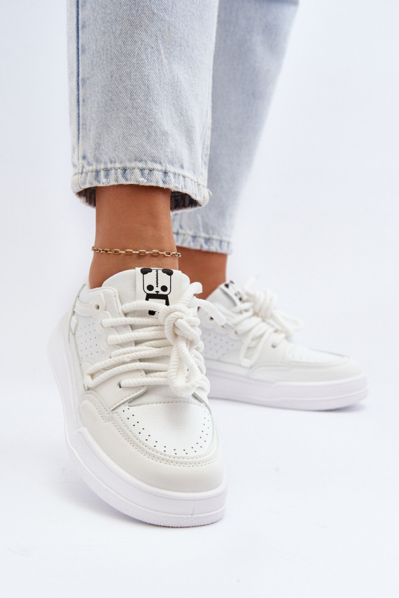 Naiselik Sneakers tüüpi jalanõud Eko Nahk valget värvi Avanalis