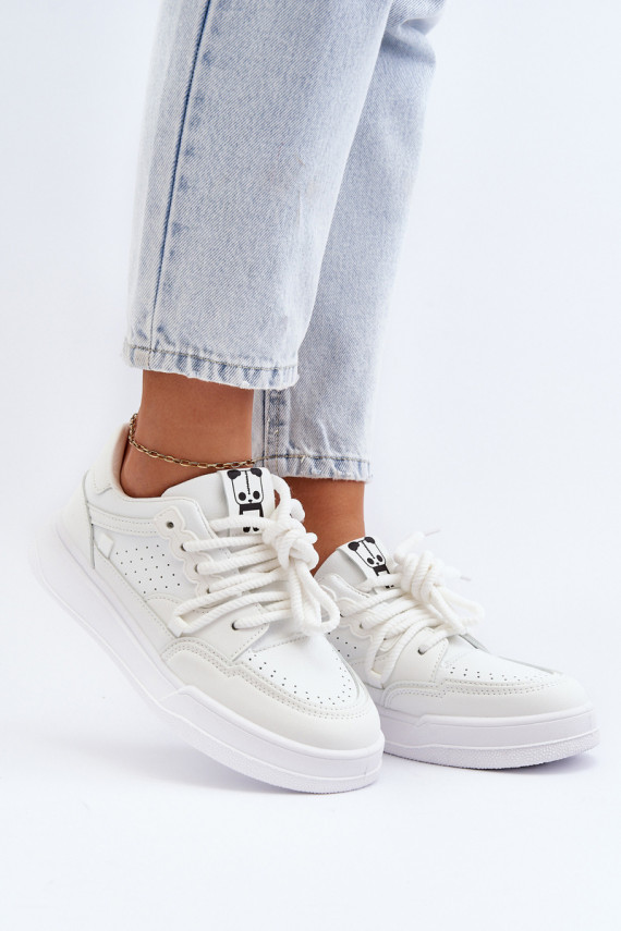Naiselik Sneakers tüüpi jalanõud Eko Nahk valget värvi Avanalis
