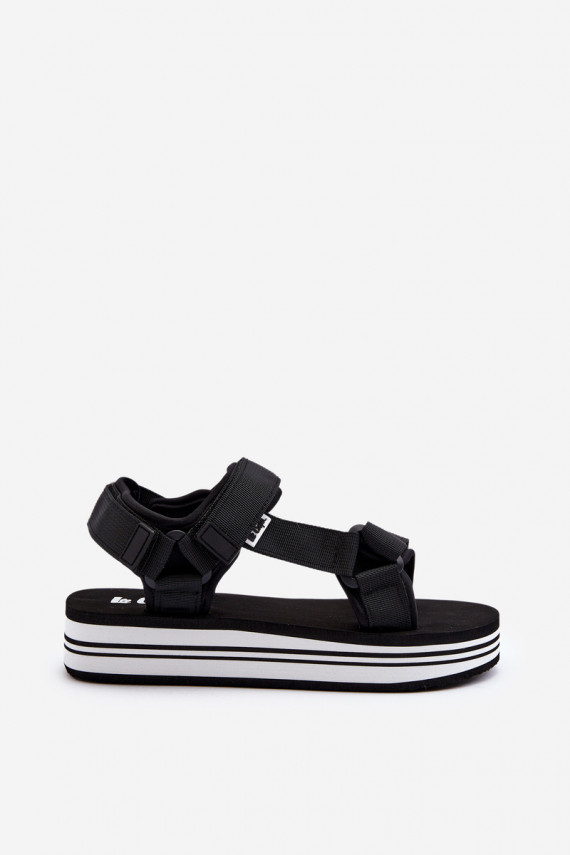 Naistesandaalid platvormiga Lee Cooper LCW-24-05-2753 mustad