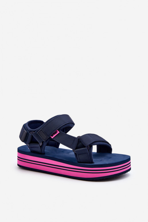 Naistesandaalid platvormiga Lee Cooper LCW-24-05-2754L tumesinist värvi