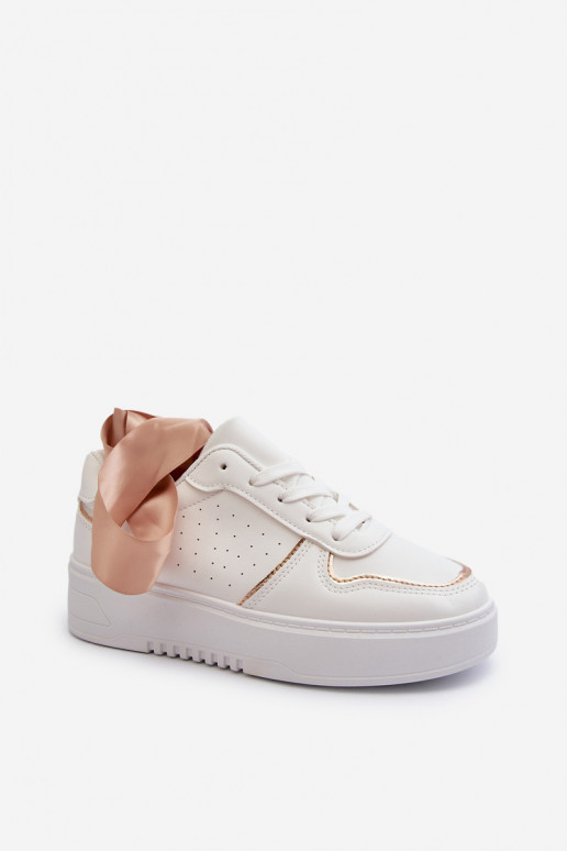 Naiselik Sneakers tüüpi jalanõud platvormiga valget värvi Tessama