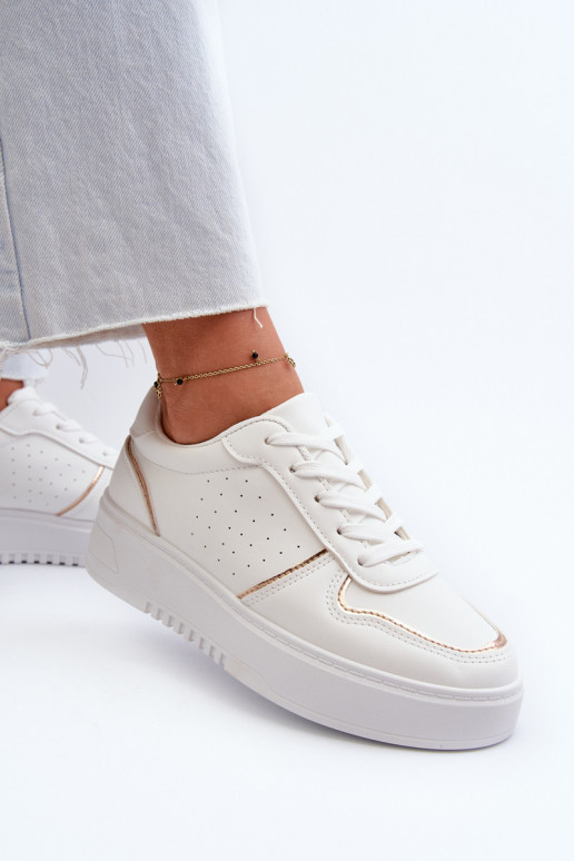 Naiselik Sneakers tüüpi jalanõud platvormiga valget värvi Tessama