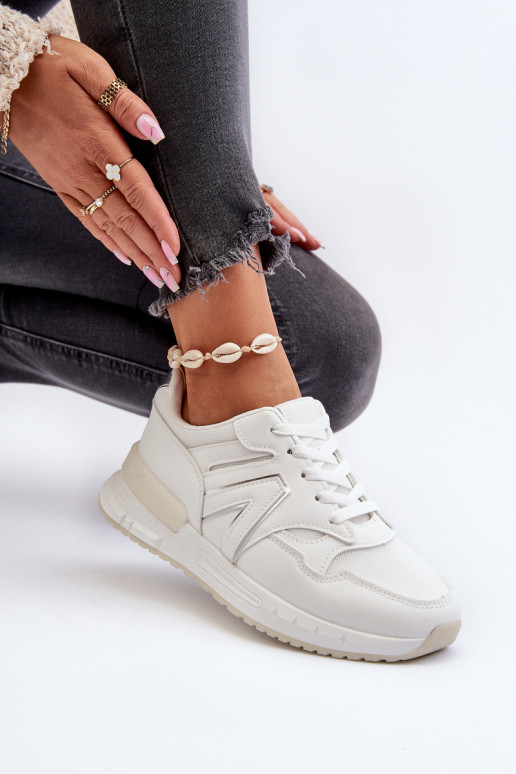 Sneakers tüüpi jalanõud Naiselik eko-nahast valget värvi Vinelli
