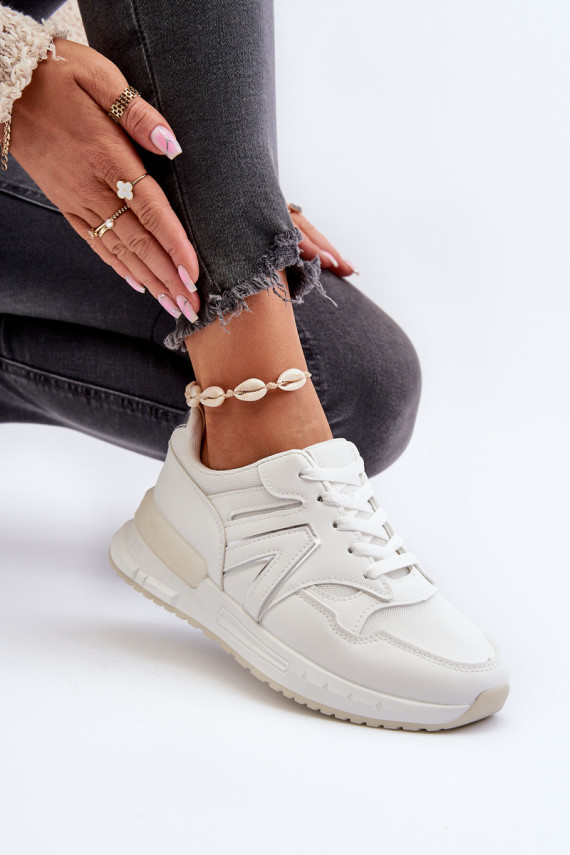 Sneakers tüüpi jalanõud Naiselik eko-nahast valget värvi Vinelli
