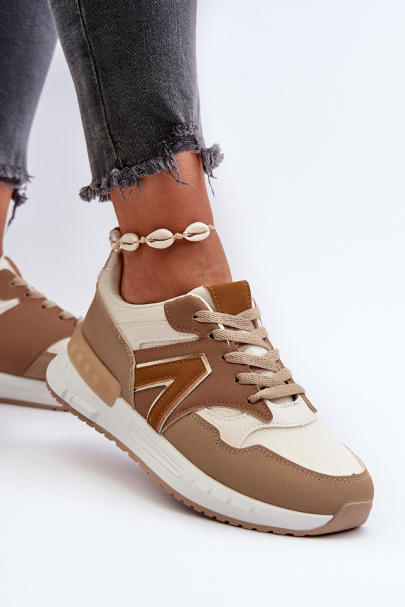 Sneakers tüüpi jalanõud Naiselik eko-nahast pruunid värvi Vinelli
