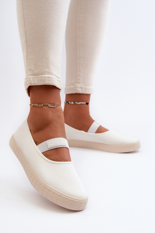 Naistesaapad Big Star NN274601 valget värvi