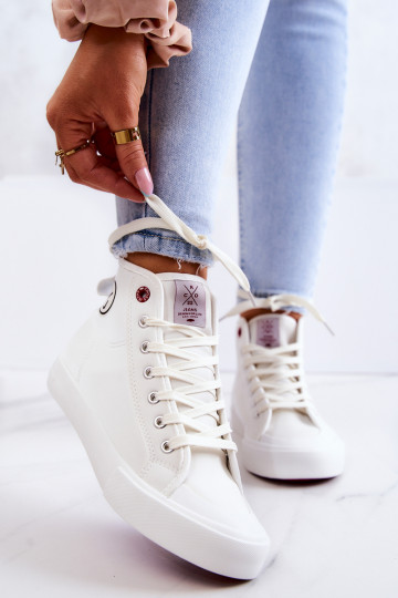 Naiste vabaaja saapad säärega Cross Jeans valge värviga