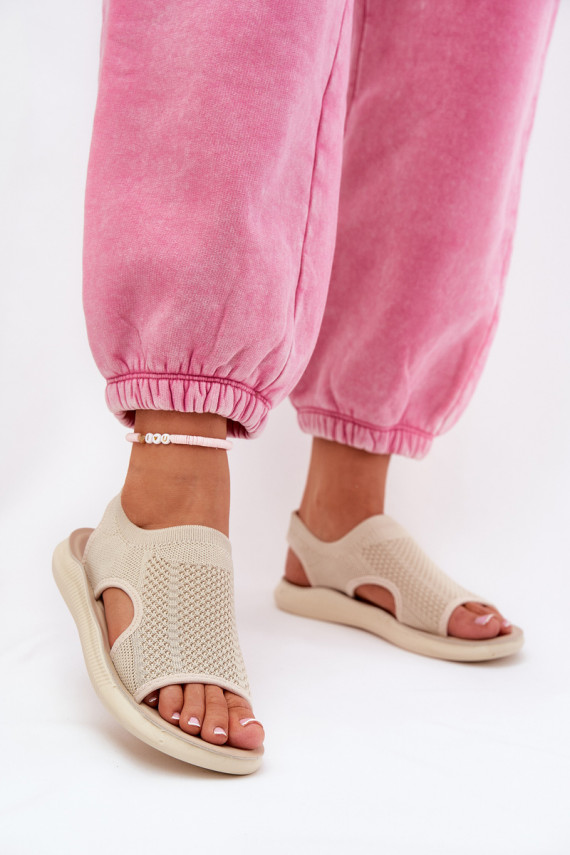 Sportliku stiiliga Naistesandaalid beeži värvi Cesys