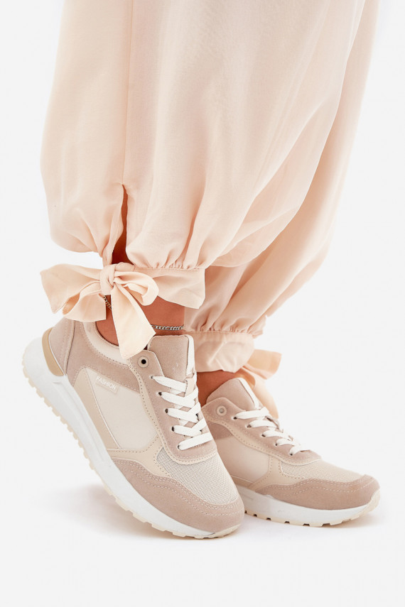 spordijalatsid Naiselik beeži värvi Laaksona