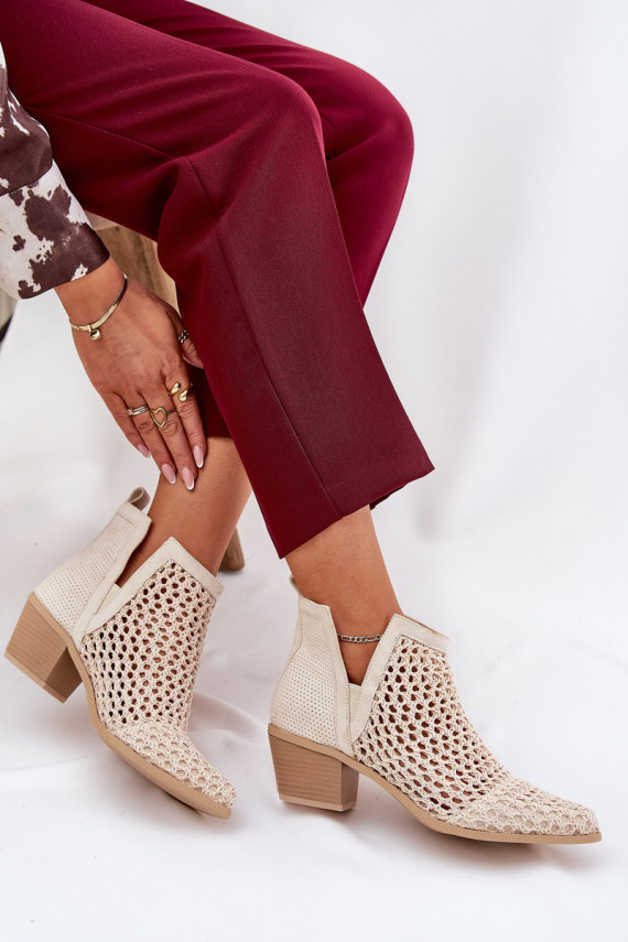 Saapad Naiselik kõrge jämeda kontsaga VäljalõigetegaI Plecionką Elevandiluu värvi Tulifedi