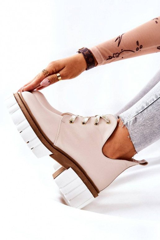 Naiste poolsaapad Cut Out nööritavad...