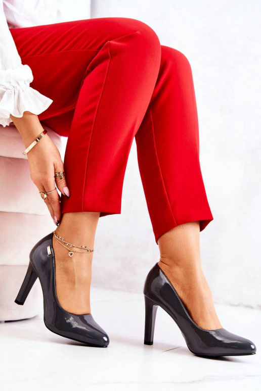 Kingad laque kõrge jämeda kontsaga...