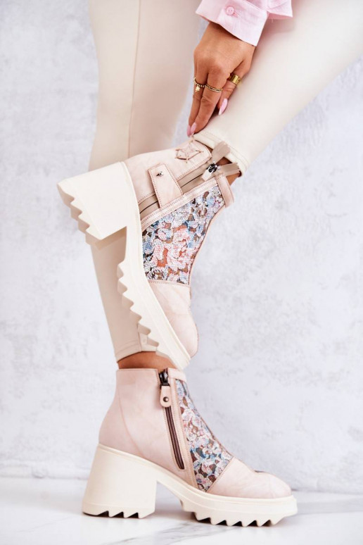 Naiste poolsaapad beeži värvi