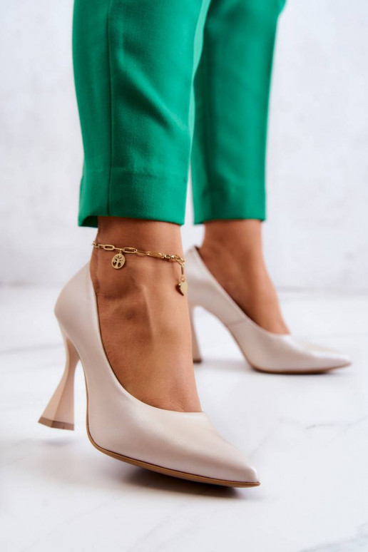 Moekad Kingad Shoes beeži värvi