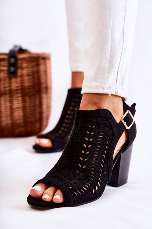 Naiste poolsaapad Cut Out mustad...